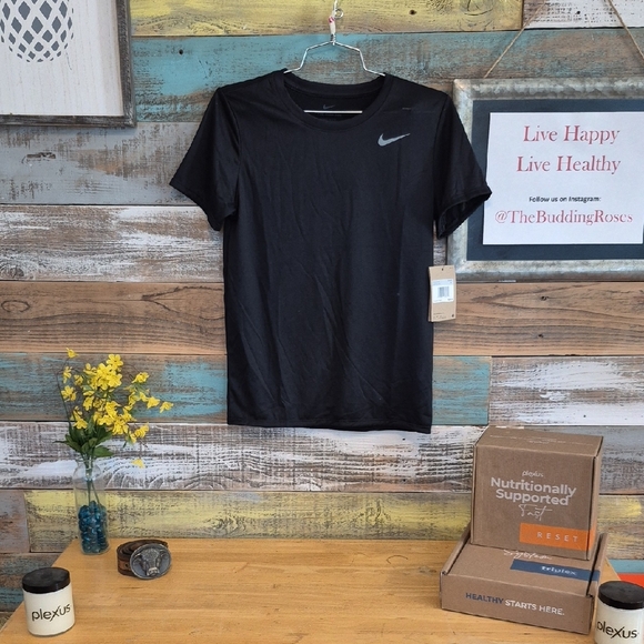 Nike Black Performance Tee - Picture 1 of 3